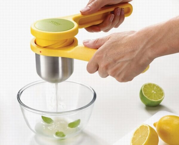 Joseph & Joseph Helix Citrus Press - Organic to your door